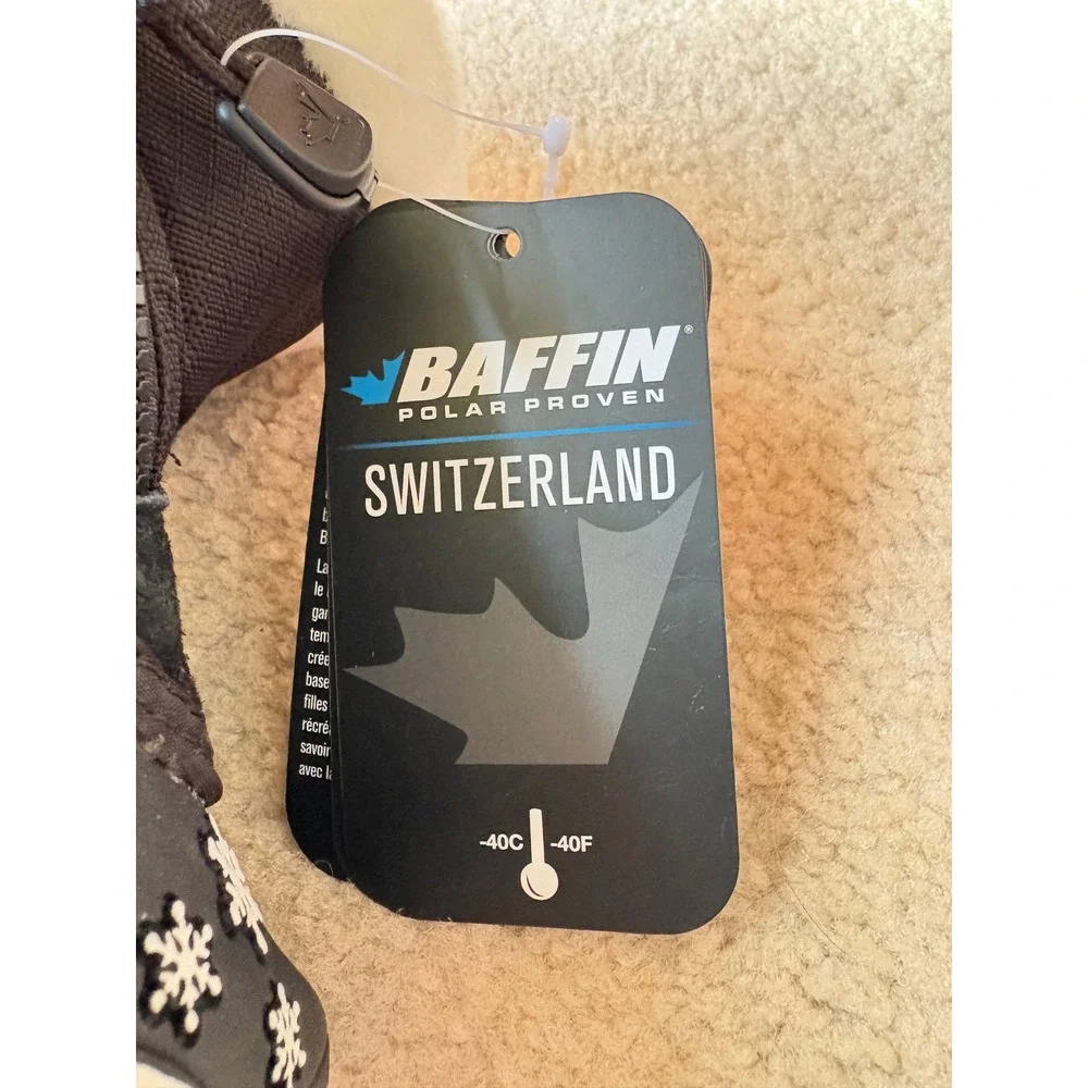 Baffin Switzerland Kids Snow Boots Black Faux Fur Snowflake Size 5 NWT